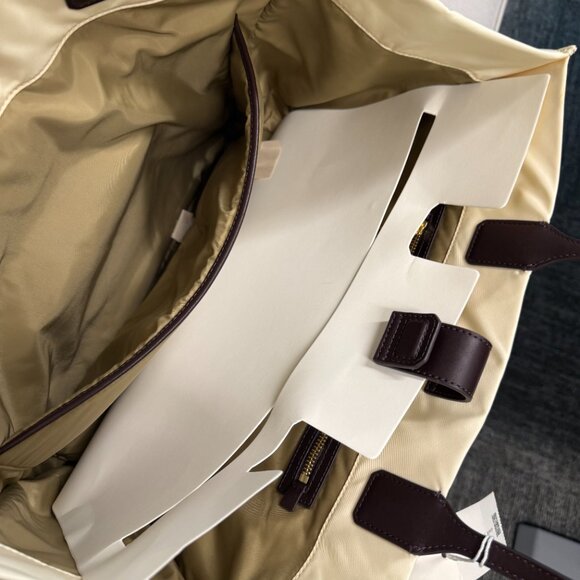 TORY BURCH LARGE ELLA PRINTED TOTE-"NEW IVORY PISCES DREAM DESIGN" - Picture 5 of 8